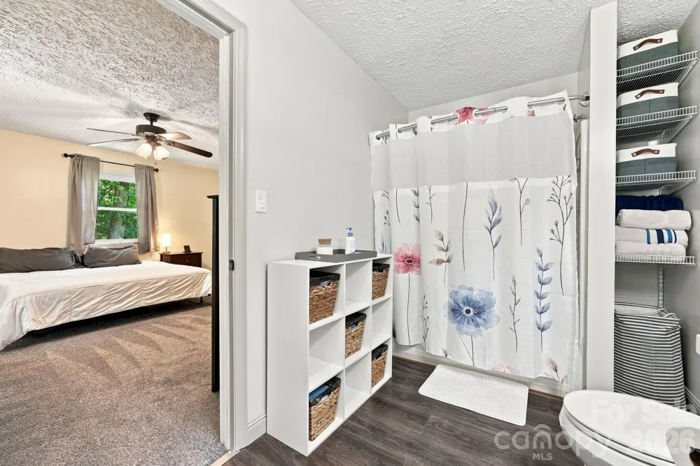 339 Indian Hills Loop Waynesville, NC 28786