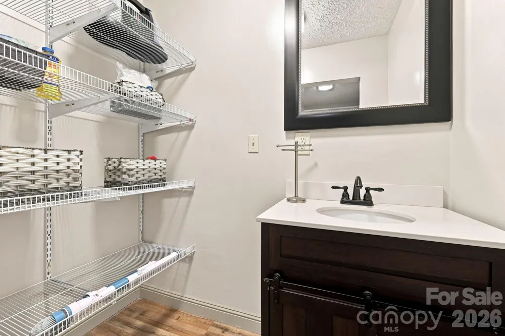 339 Indian Hills Loop Waynesville, NC 28786