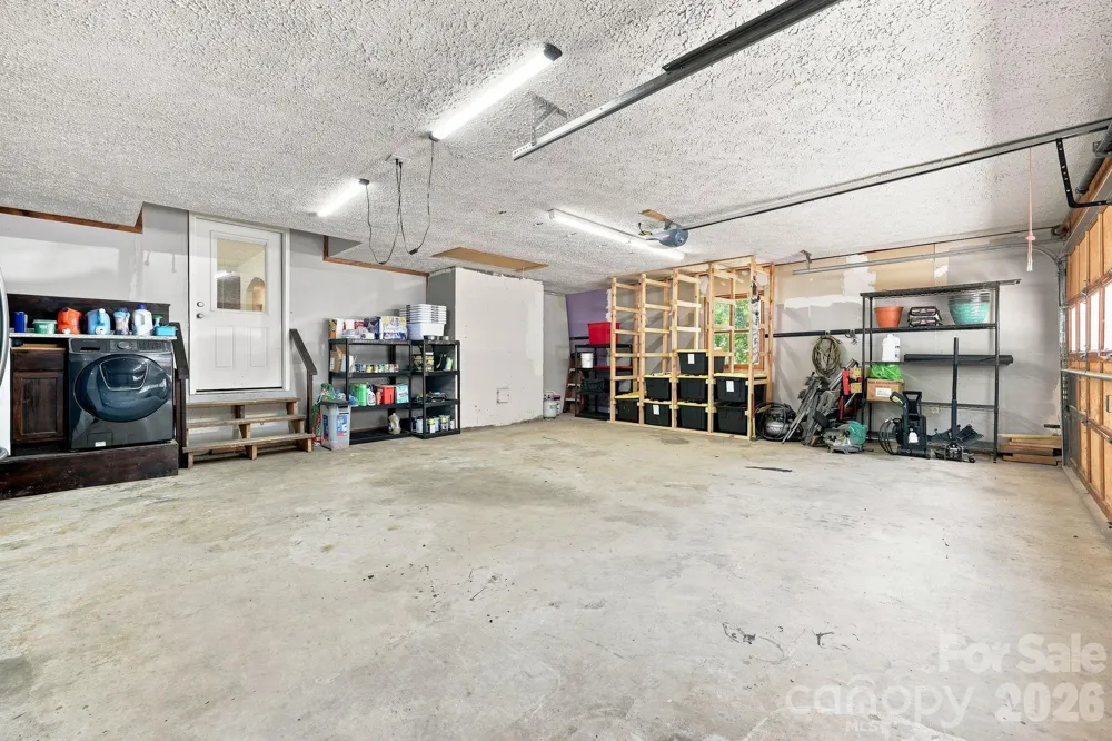 339 Indian Hills Loop Waynesville, NC 28786