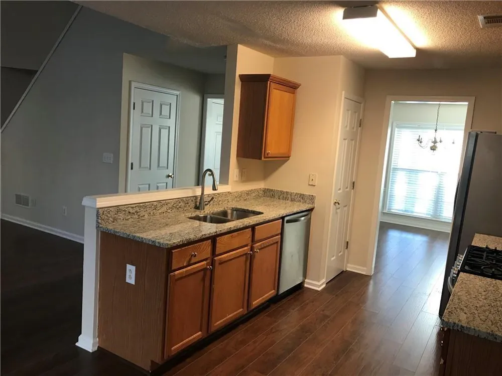 11545 Bentham Court Alpharetta, GA 30005