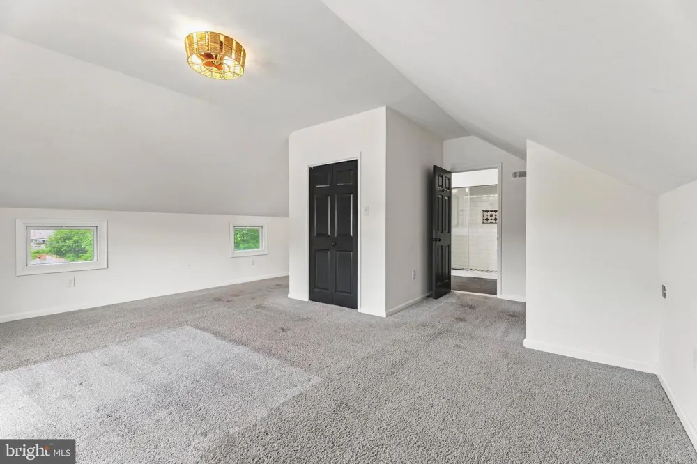 3812 HAMILTON AVENUE Baltimore, MD 21206