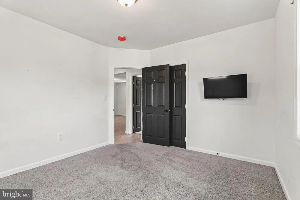 3812 HAMILTON AVENUE Baltimore, MD 21206