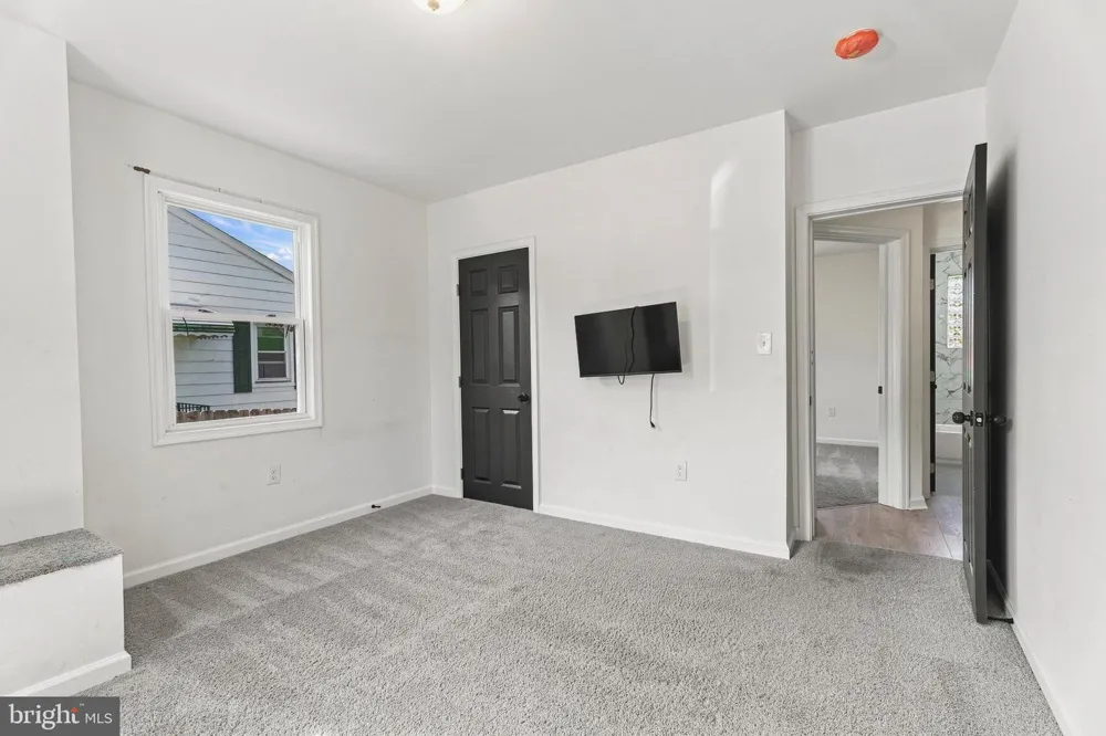 3812 HAMILTON AVENUE Baltimore, MD 21206