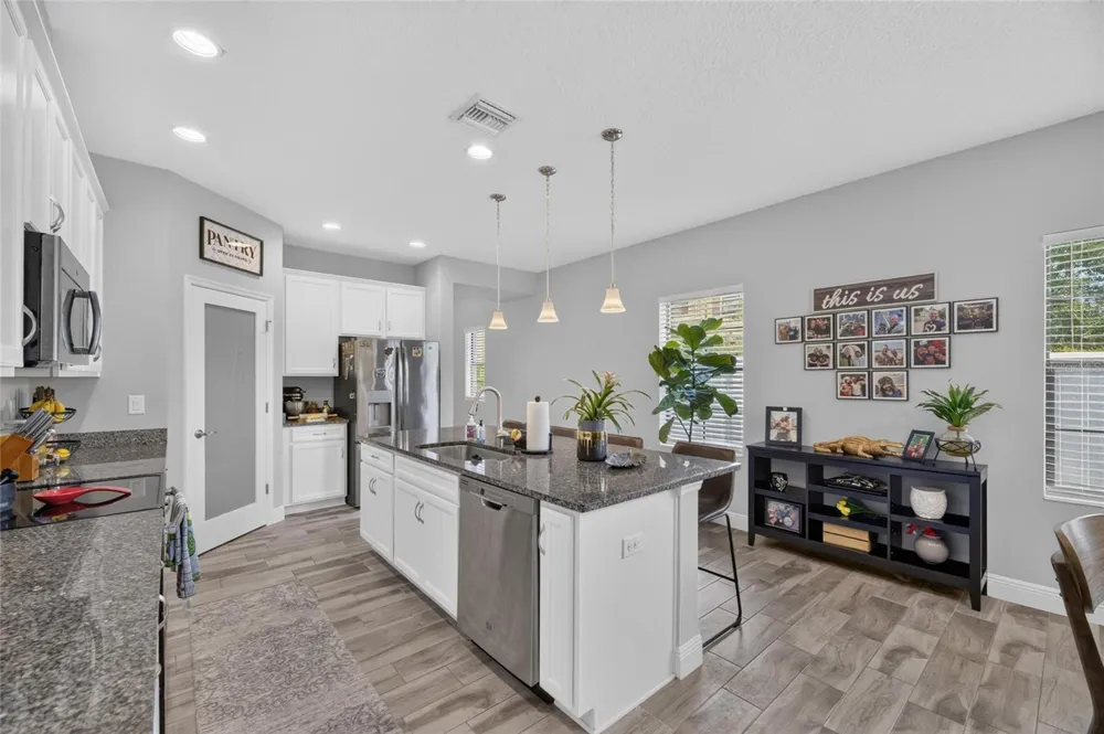 12427 BAY ESTUARY BEND Riverview, FL 33579