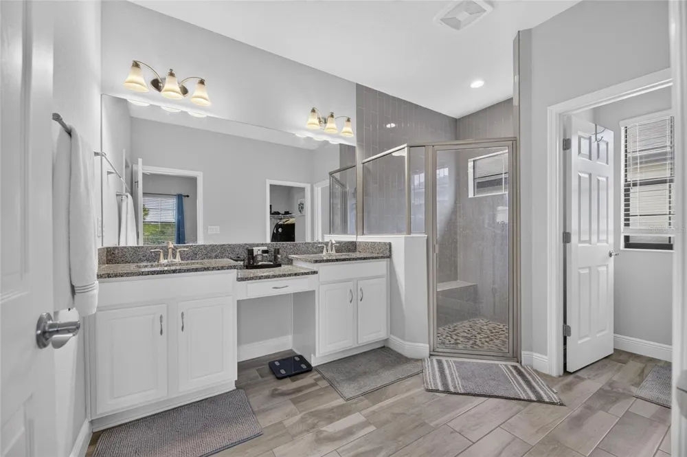 12427 BAY ESTUARY BEND Riverview, FL 33579