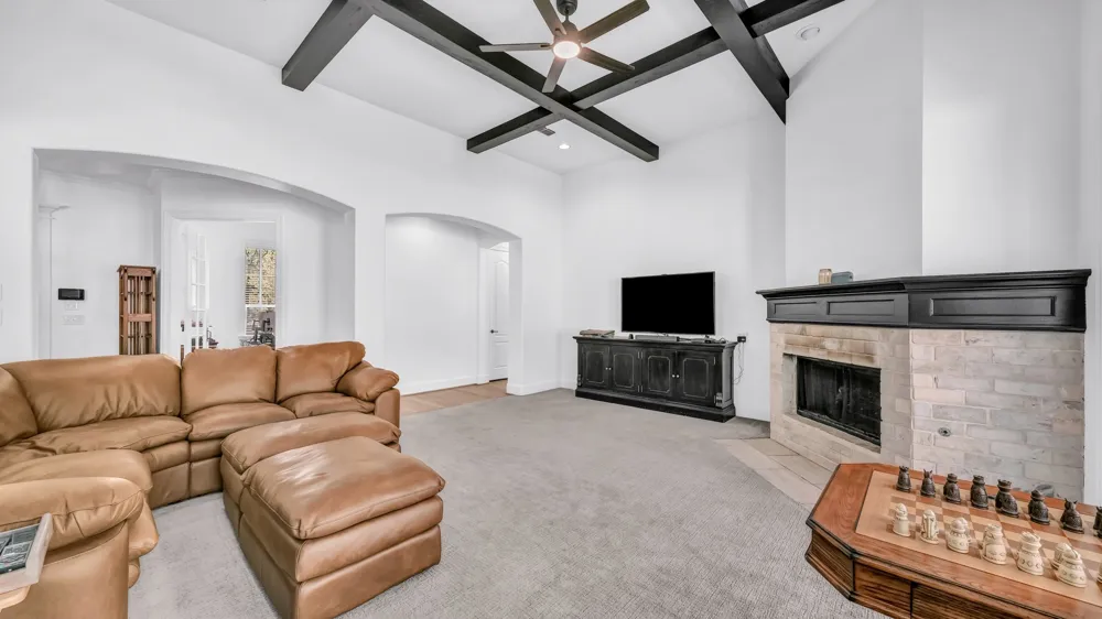 1555 Hunterglenn Drive Aledo, TX 76008