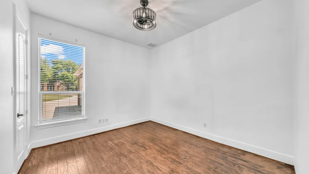 1555 Hunterglenn Drive Aledo, TX 76008