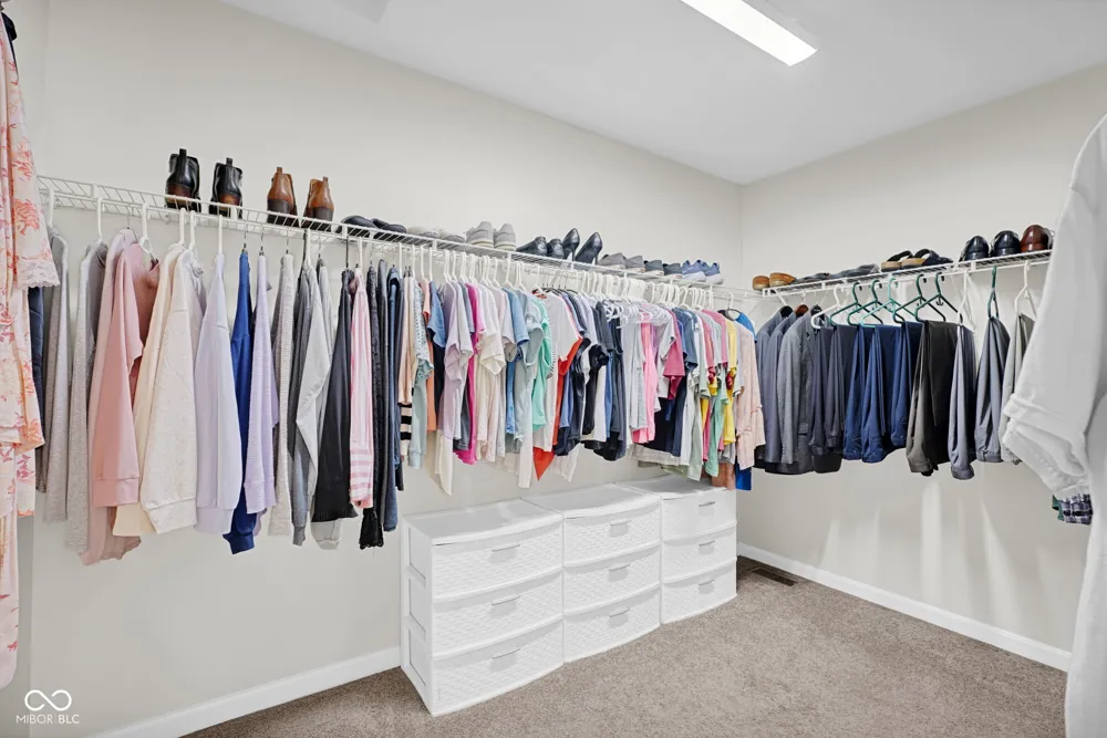 5183 Northwood Drive Columbus, IN 47201