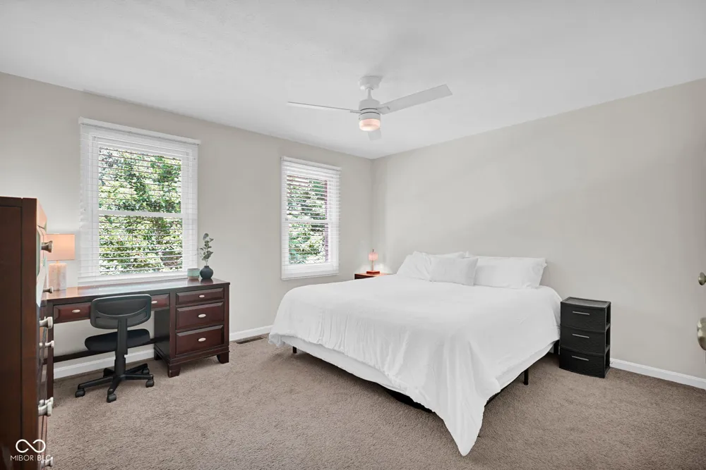 5183 Northwood Drive Columbus, IN 47201
