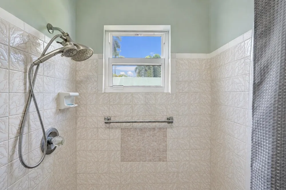 4321 SW 73RD TERRACE Davie, FL 33314