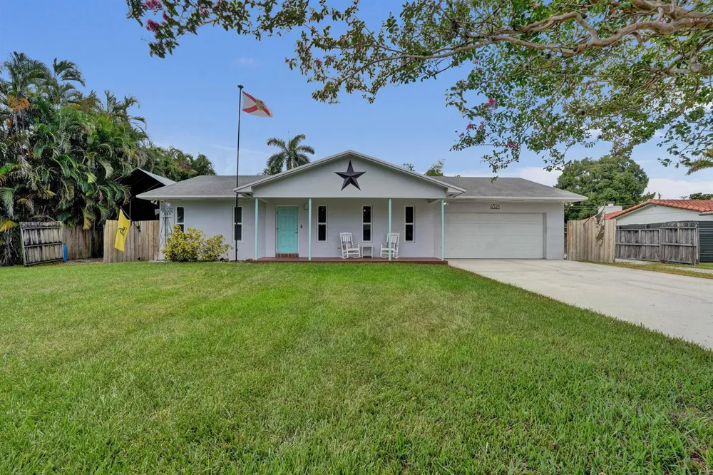 4321 SW 73RD TERRACE Davie, FL 33314