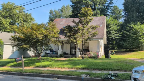404 Light St