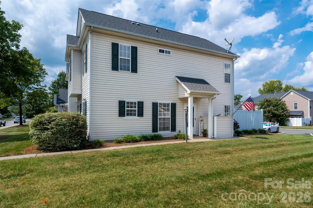 4150 Center Place Drive Harrisburg, NC 28075