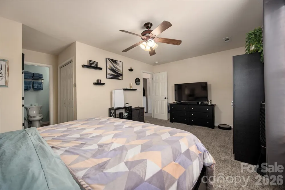 4150 Center Place Drive Harrisburg, NC 28075