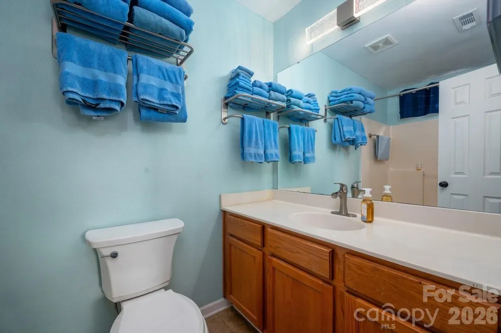 4150 Center Place Drive Harrisburg, NC 28075