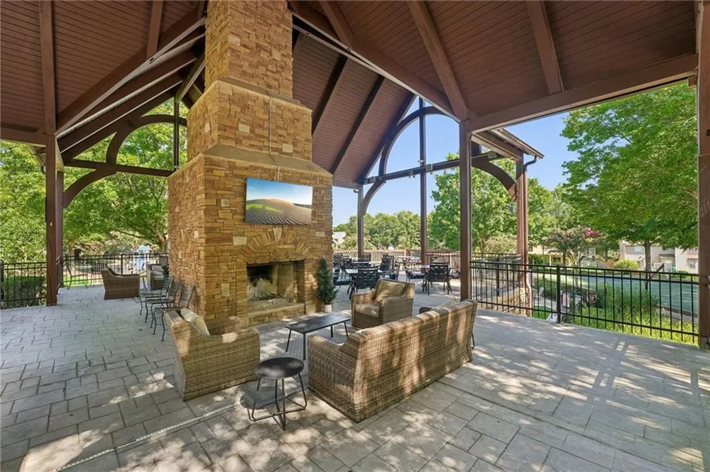 313 Windsong Way Woodstock, GA 30188
