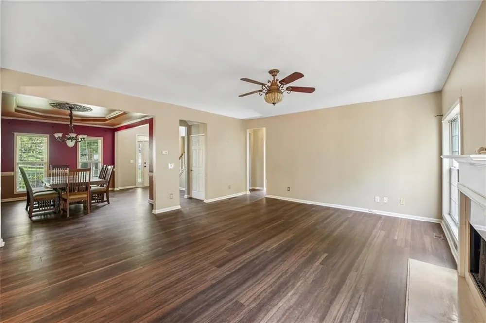 313 Windsong Way Woodstock, GA 30188