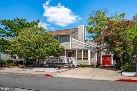 148 JAMESTOWN ROAD