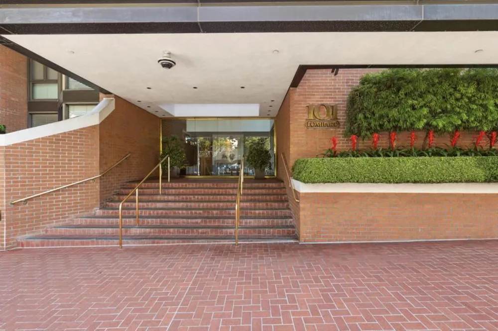 101 Lombard Street #201E San Francisco, CA 94111