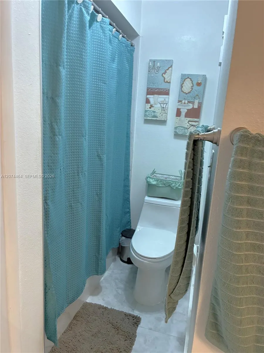15591 SW 105th Ter #518 Miami, FL 33196