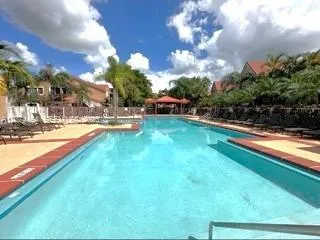 15591 SW 105th Ter #518 Miami, FL 33196