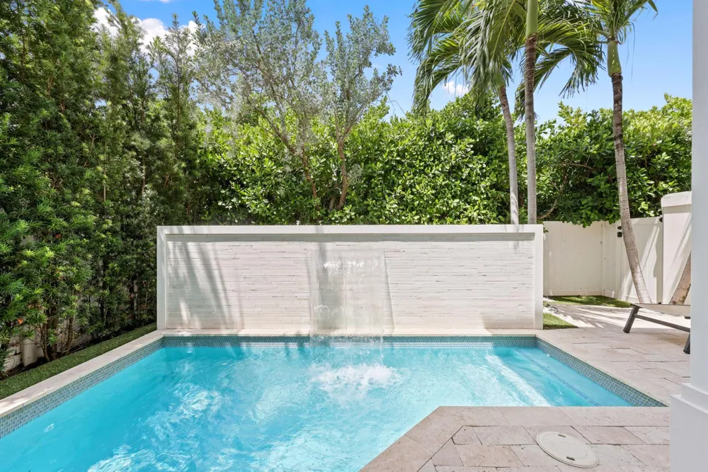 957 Sweetwater Lane Boca Raton, FL 33431