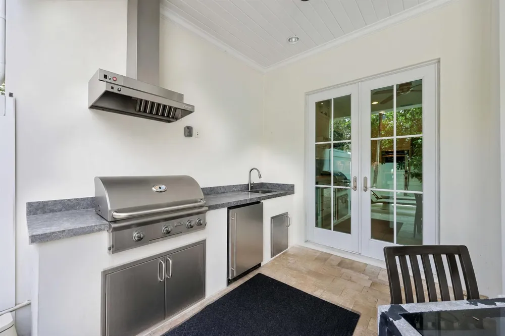 957 Sweetwater Lane Boca Raton, FL 33431