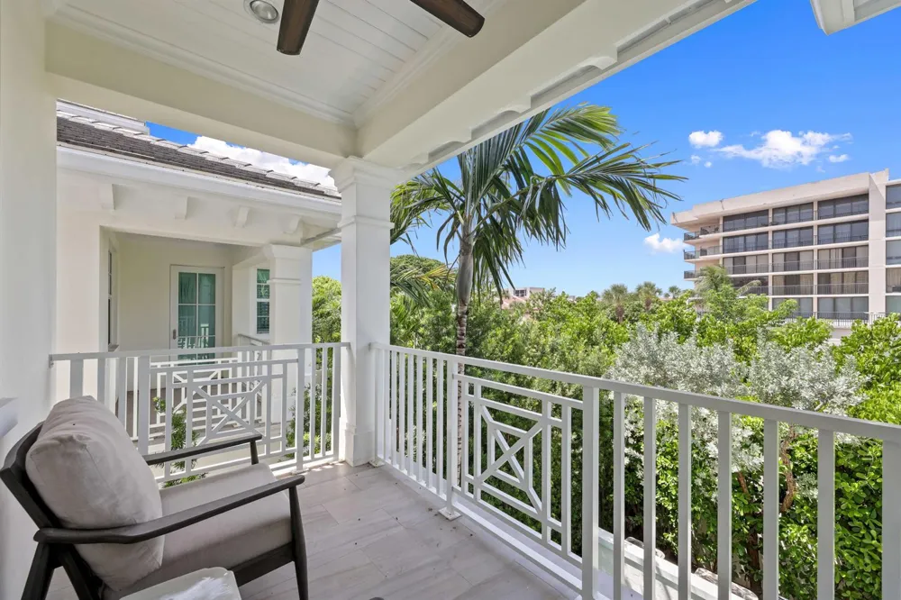 957 Sweetwater Lane Boca Raton, FL 33431