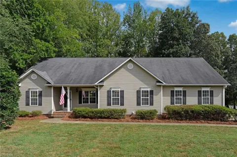 7902 Cress Court