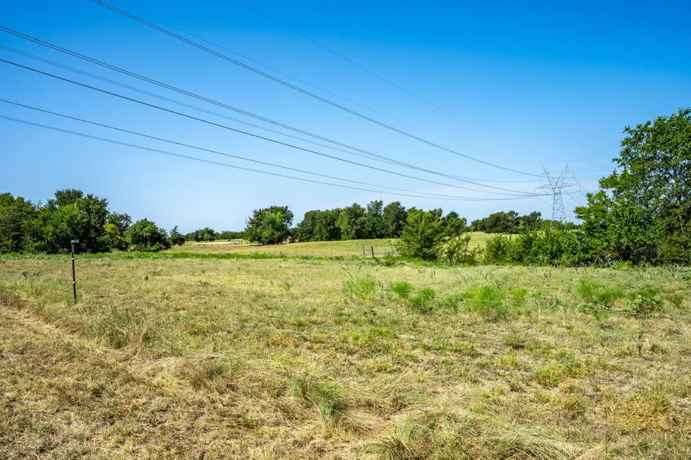 229 County Road 4733 Cumby, TX 75433