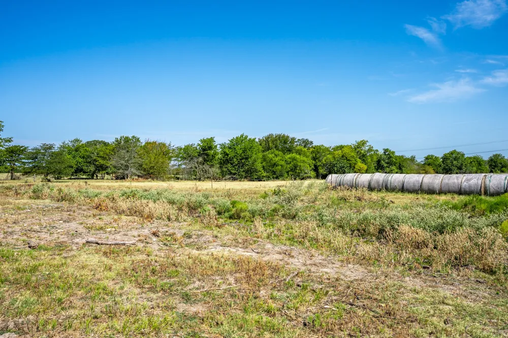 229 County Road 4733 Cumby, TX 75433