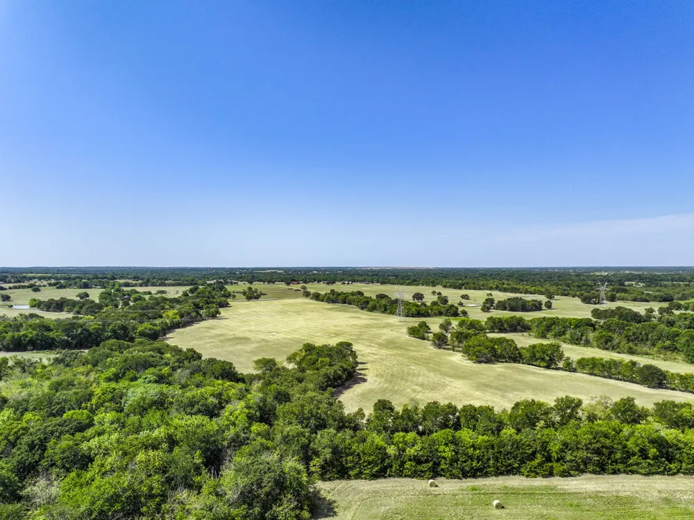 229 County Road 4733 Cumby, TX 75433