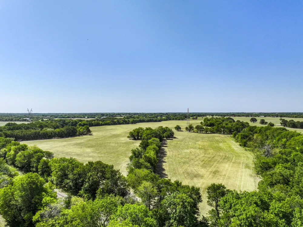 229 County Road 4733 Cumby, TX 75433