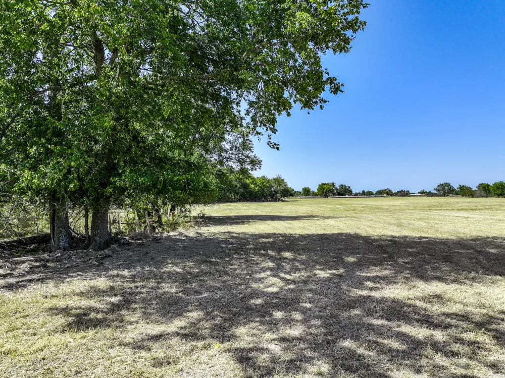 229 County Road 4733 Cumby, TX 75433