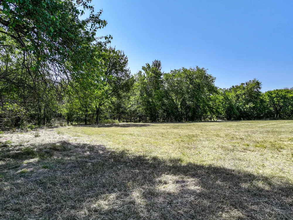 229 County Road 4733 Cumby, TX 75433