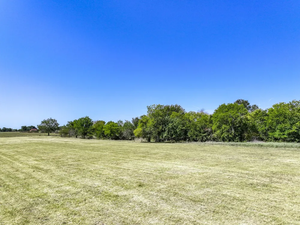 229 County Road 4733 Cumby, TX 75433