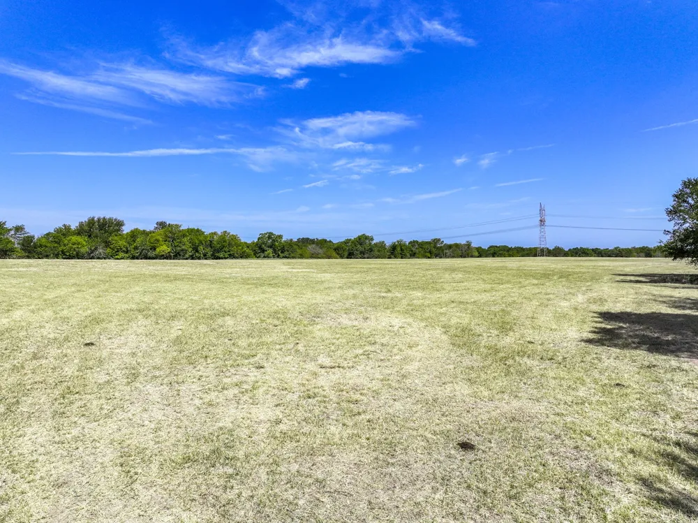 229 County Road 4733 Cumby, TX 75433