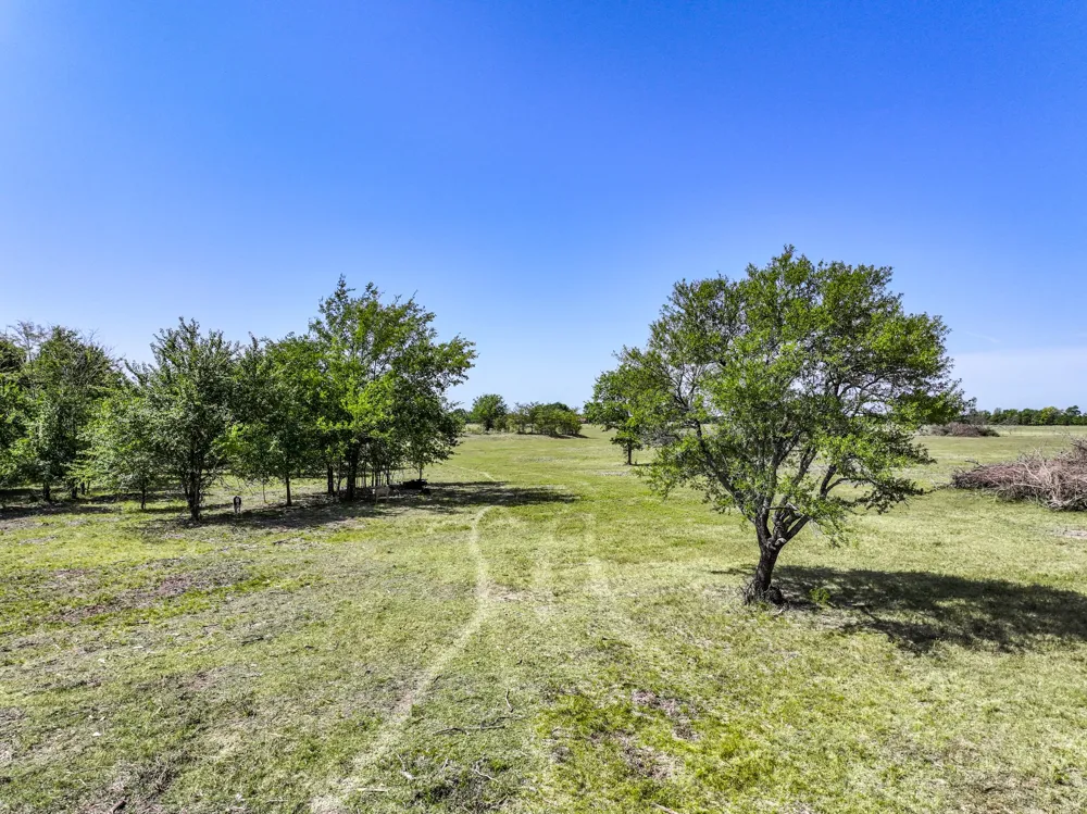 229 County Road 4733 Cumby, TX 75433