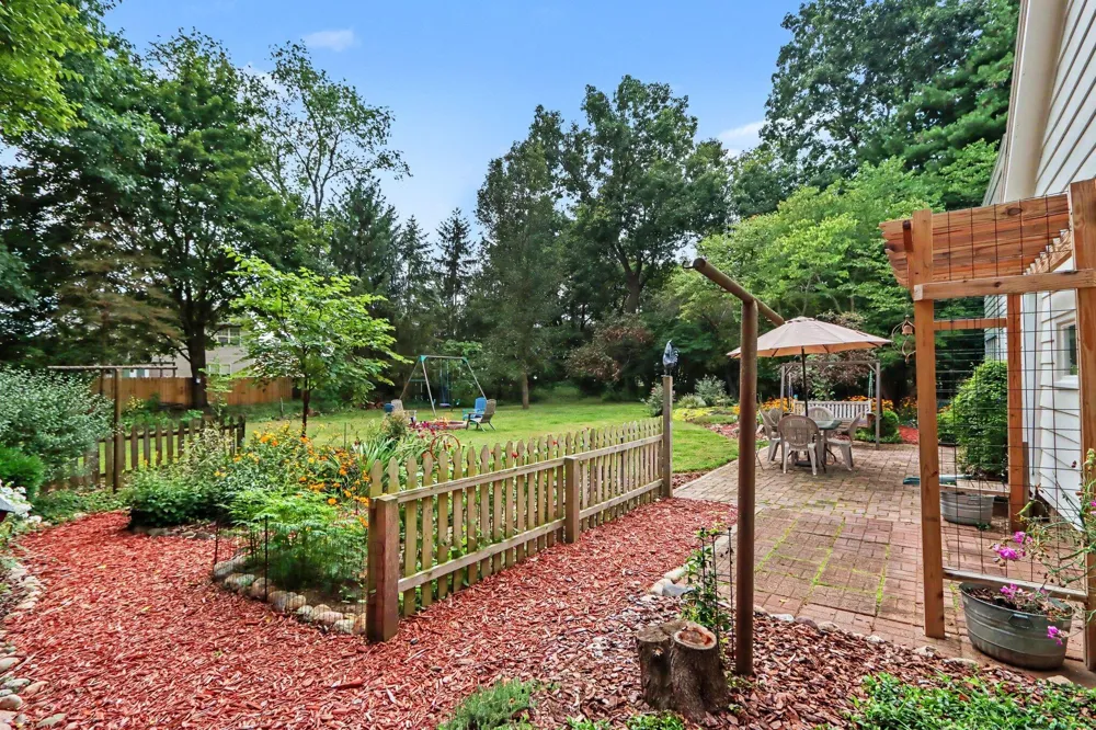 8300 E D AVENUE Richland, MI 49083