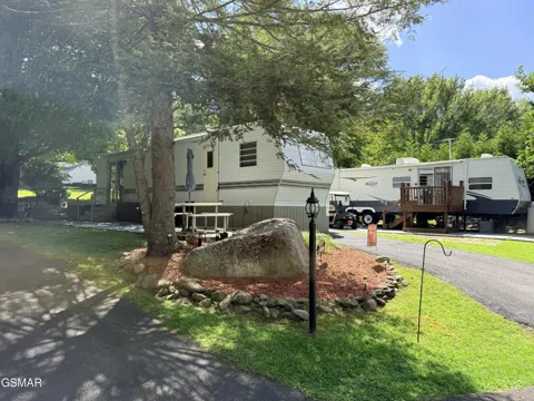 4229 E Parkway #136