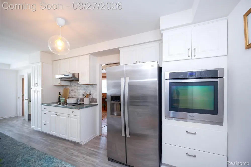 15210 Oakwood Drive Oak Park City, MI 48237