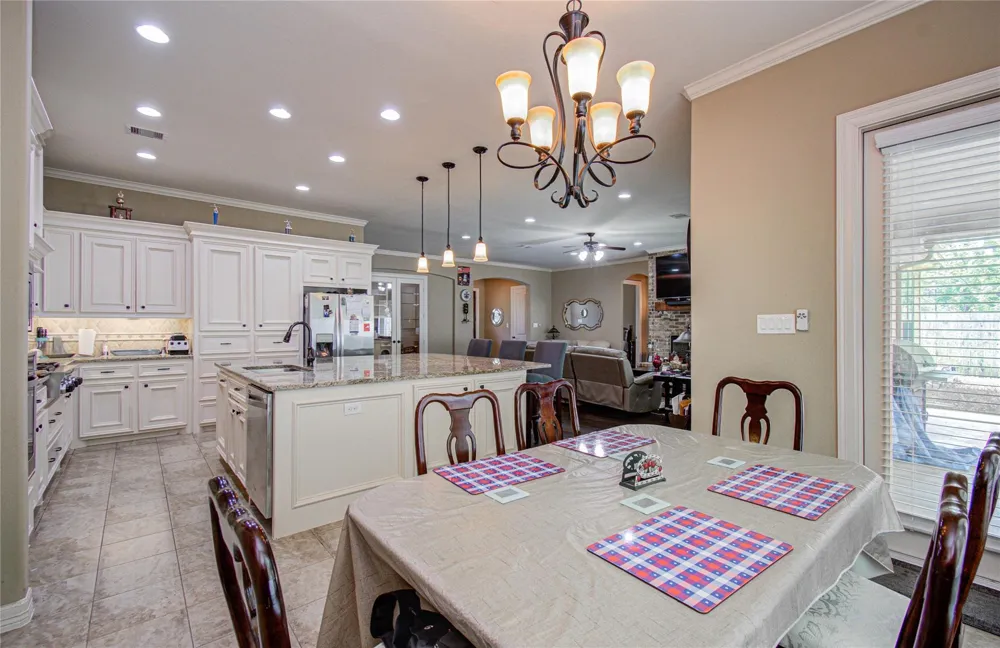 314 Martin Luther King Street S Ames, TX 77575