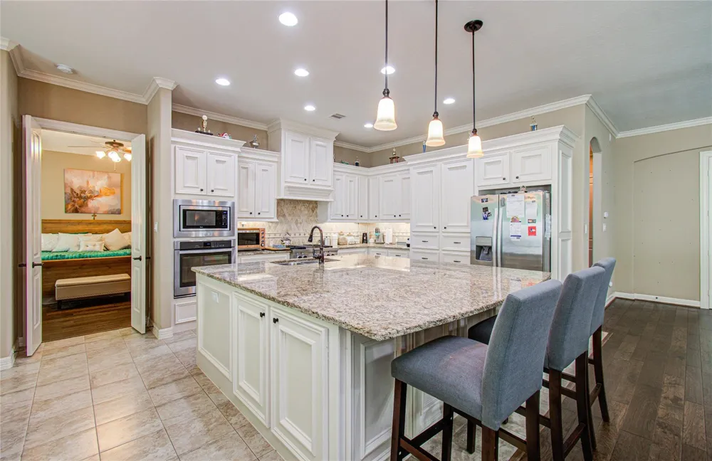314 Martin Luther King Street S Ames, TX 77575