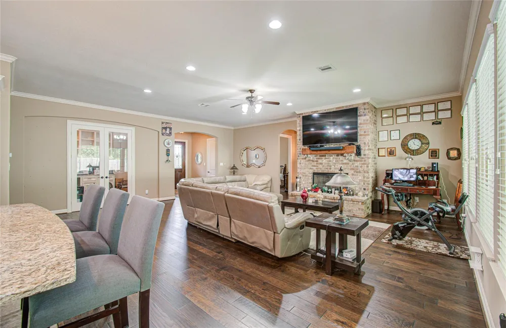 314 Martin Luther King Street S Ames, TX 77575