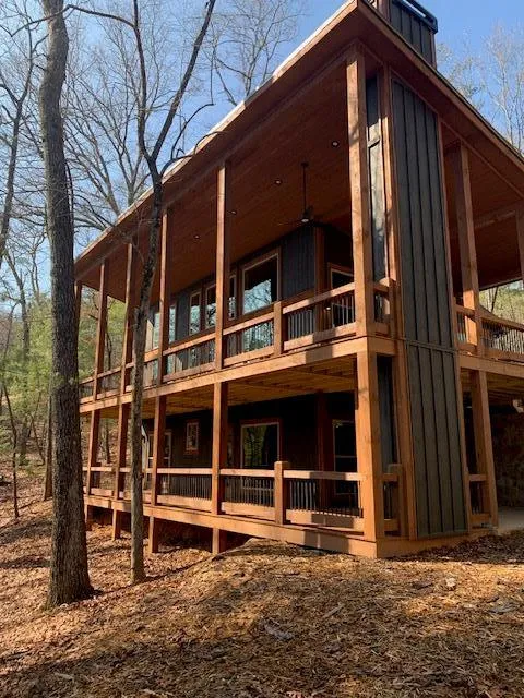 1760 Big Creek Road