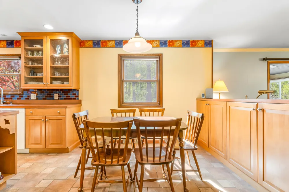 203 Mayfield Avenue Valparaiso, IN 46383