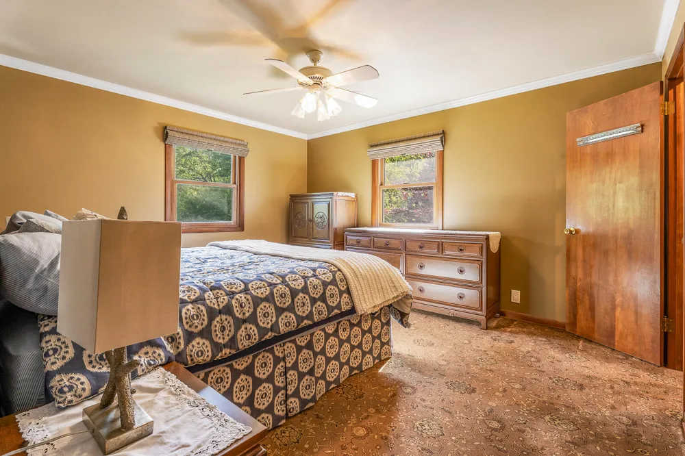 203 Mayfield Avenue Valparaiso, IN 46383