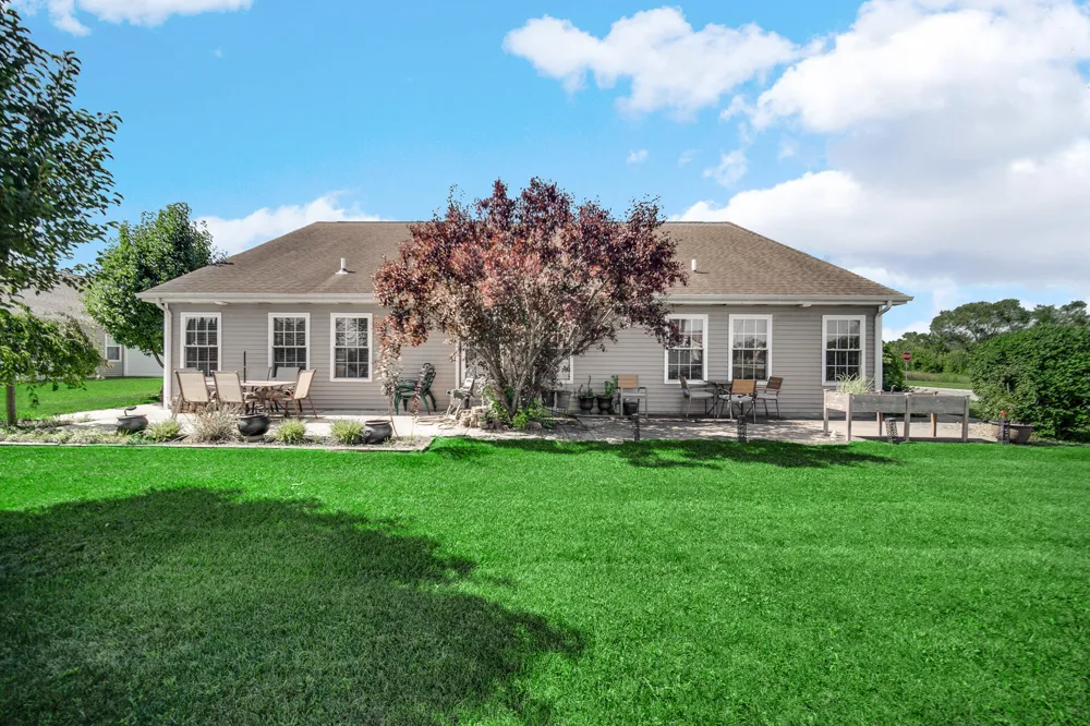 1712 E 106th Avenue Crown Point, IN 46307