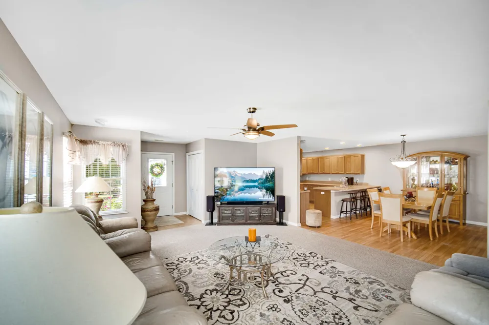 1712 E 106th Avenue Crown Point, IN 46307