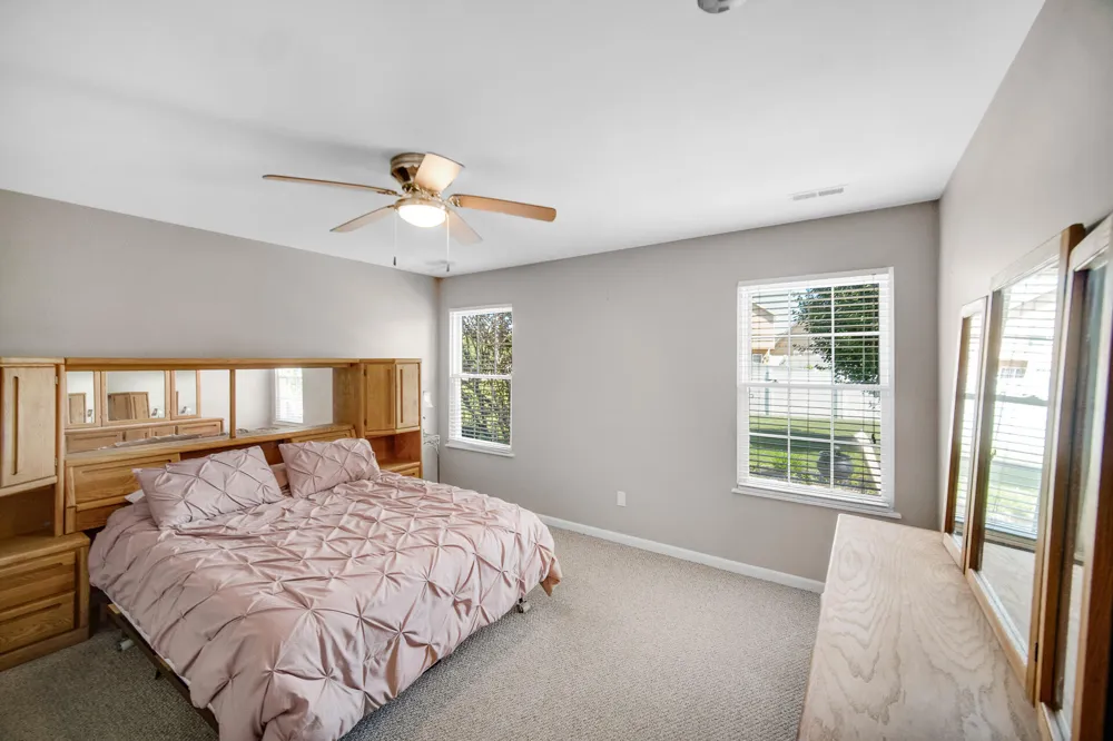 1712 E 106th Avenue Crown Point, IN 46307